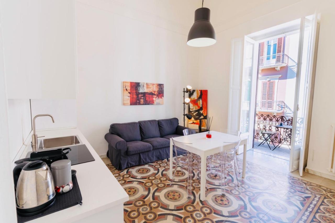 Daniel'S Apartment Bari Luaran gambar